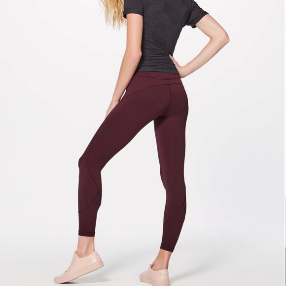 🌺 Lululemon In Movement Tight 🌺 - Picture 3 of 10